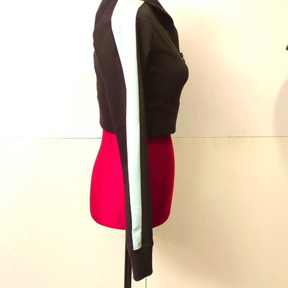 Puma Crop Jacket NWT Size Large - Picture 4 of 7